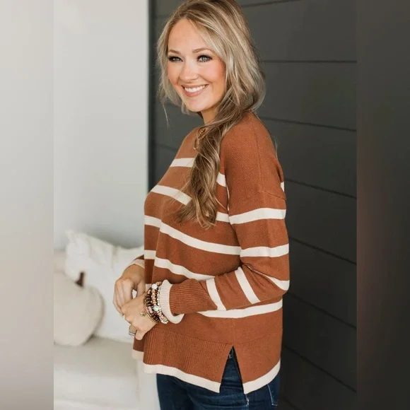 Burnt Orange Cream Striped Soft Knit Lightweight Sweater, Relaxed Fit, Medium